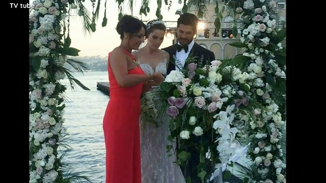 Yılın Düğünü ! Fahriye Evcen ve Burak Özçivit in düğün töreni