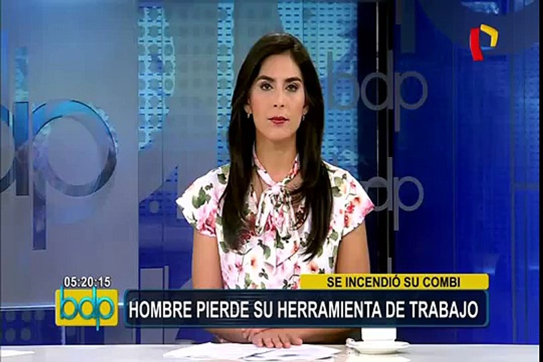 San Martín de Porres: combi que reparte periódicos se incendia en la madrugada