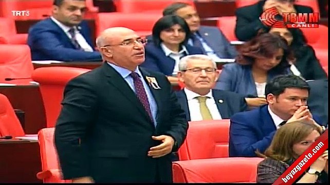 Mahmut Tanal: Kırmızı sarı yeşil özgürlüğün simgesidir