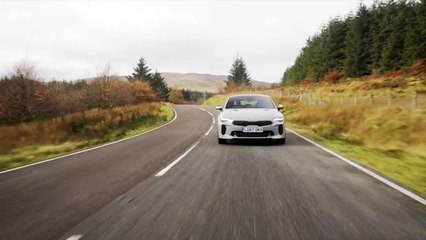 KIA Stinger Driving Video in Ceramic Grey