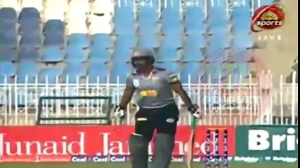 Mukhtar Ahmad Vs Sohail Khan - 4 4 4 4 4 6 5 Fours 1 Six In An Over