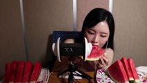 한국어 ASMR 덥다! 수박먹자! / watermelon / eating sound