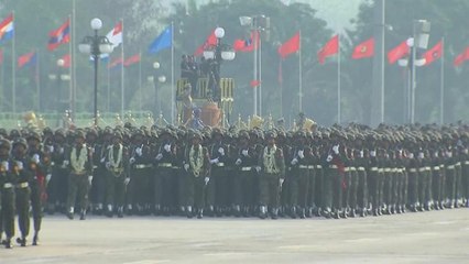 El Ejército birmano niega abusos contra los rohinyás