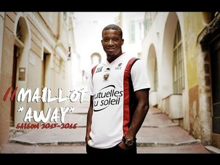 Le maillot "away" de l'OGC Nice (saison 2015-2016)