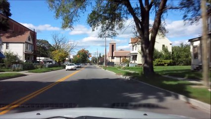 DETROIT'S EMPTY DAYTIME STREETS