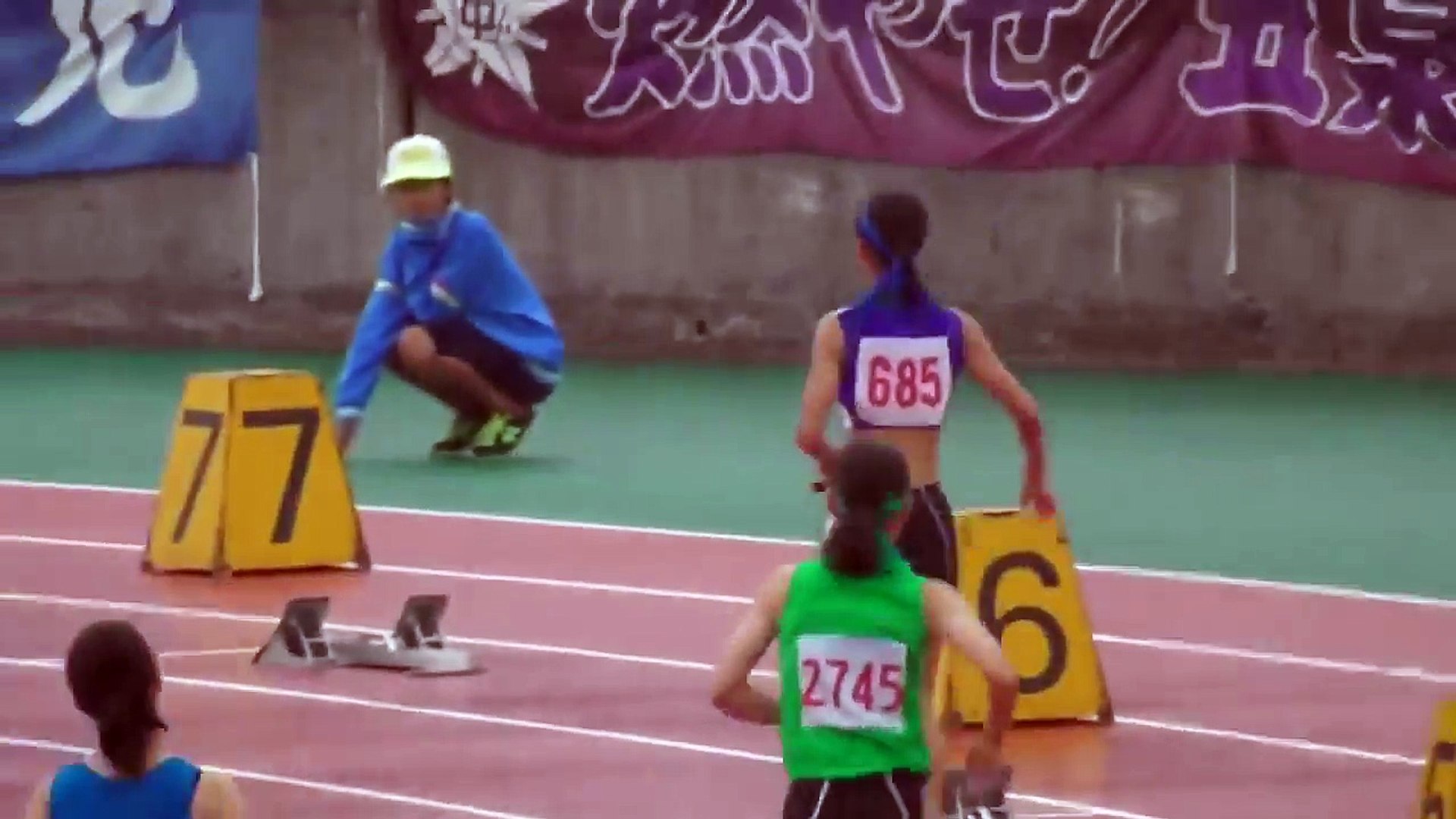 3億年に1人の陸上美少女 土田菜里香選手 豪雨の中の激走 中学 Video Dailymotion
