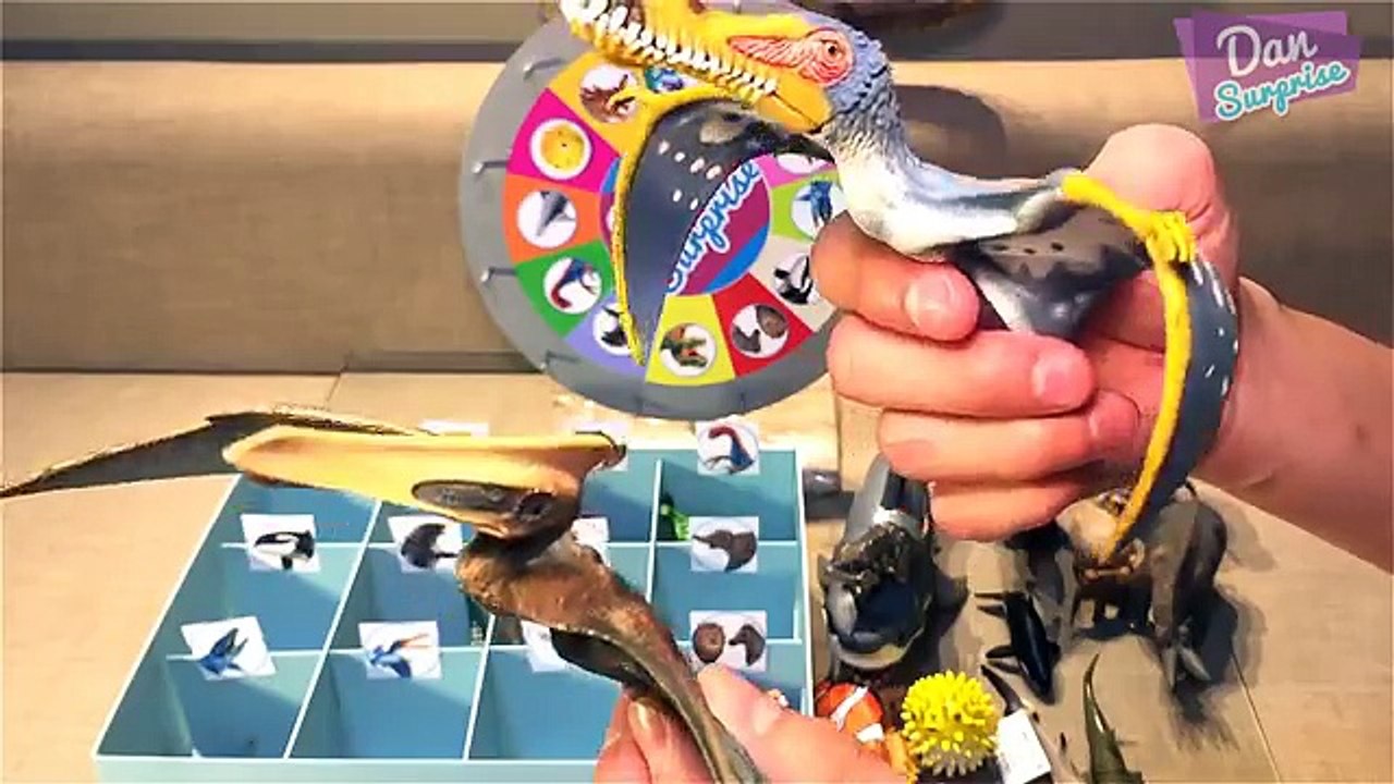 DINOSAURS vs GODZILLA vs SHARKS GAME for kids - Dinosaurs 3D Puzzles Surprise Toys Spin the wheel