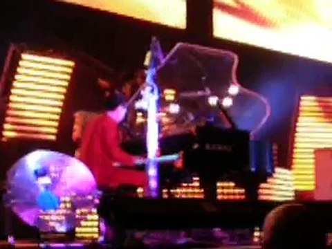 Muse - Feeling Good, Madison Square Garden, New York, NY, USA 8/6/2007