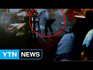 점심 시간에 날벼락... 美 식당으로 돌진한 승용차 / YTN