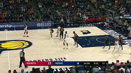 Capela Two-Handed Slam