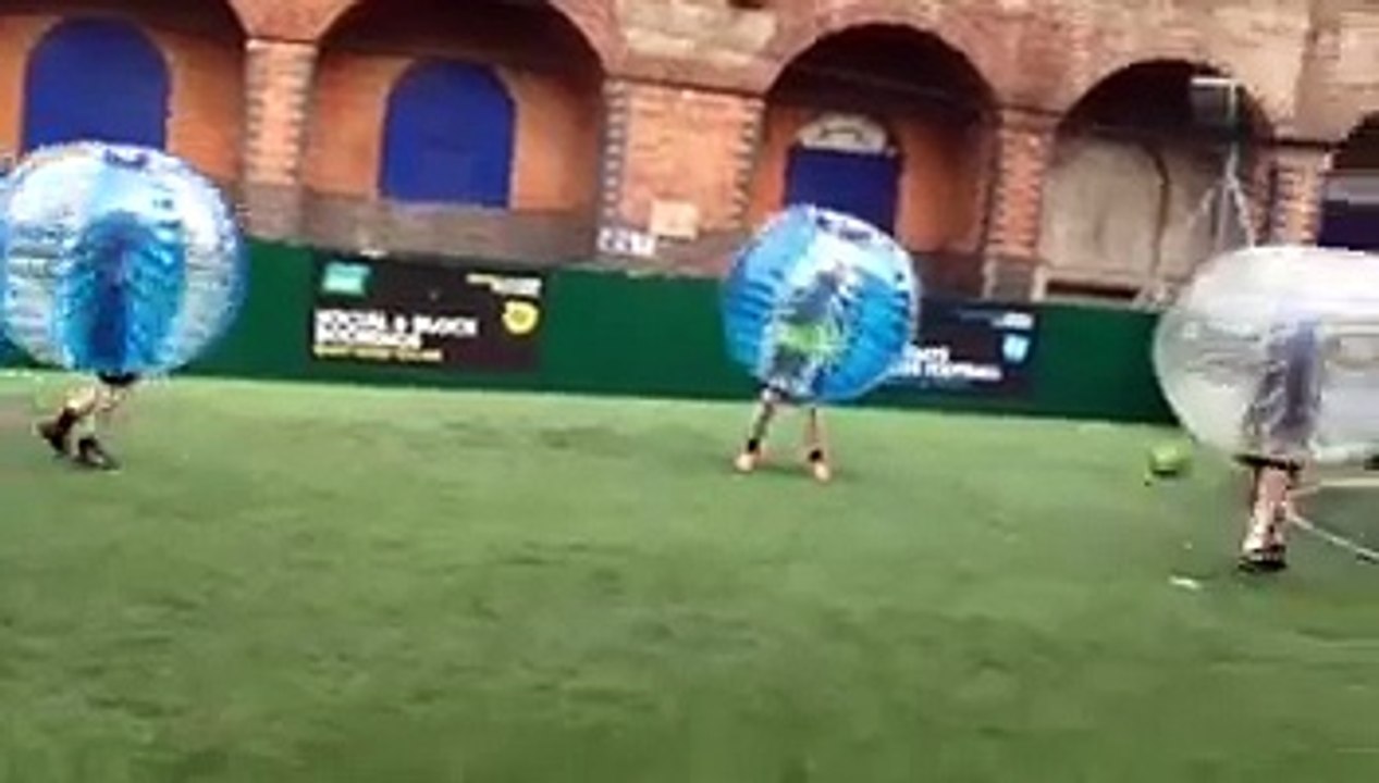 BUBBLE FOOTBALL - BODY ZORBING
