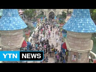 쇼핑에서 레저까지 한번에...'몰링족'의 피서 / YTN (Yes! Top News)