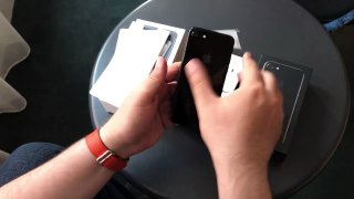iPhone 7 Jet Black Unboxing!-bhPy0qMZ7oI