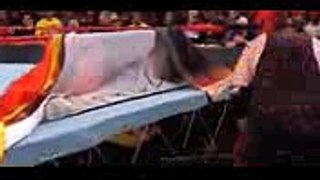 WWE Raw 111317 Braun Strowman vs Kane