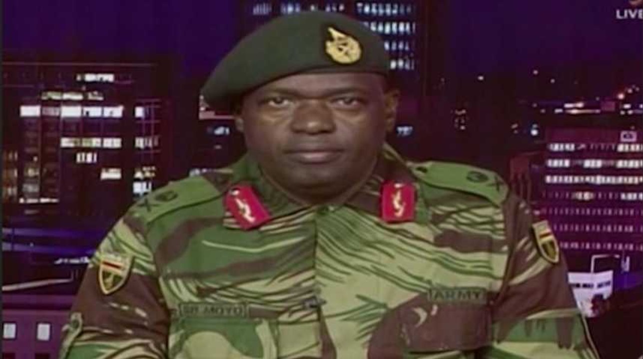 Zimbabwe : "Le président Robert Mugabe et sa famille sont sains et saufs"