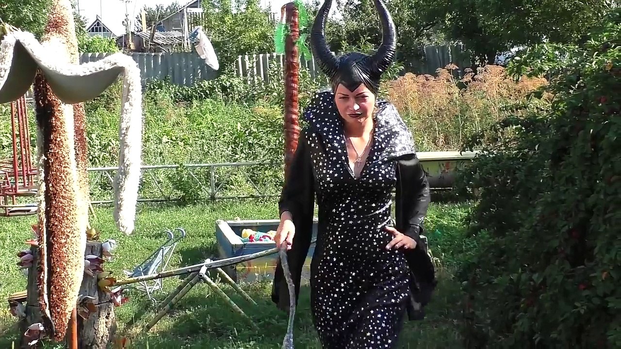 Bad Kid Magic Transform The Mermaid in Pool Finger Family Song Nursery Rhyme Playground for kids-2PaIVOB2EXE