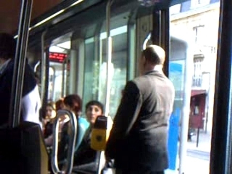 Dans le tramway de Bordeaux