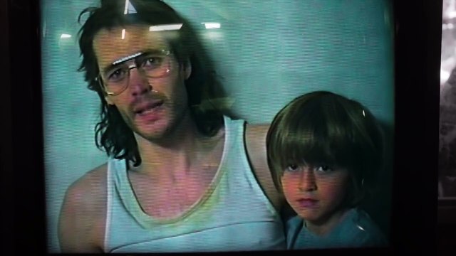 Waco - Bande-annonce #2 avec Michael Shannon & Taylor Kitsch (VO)
