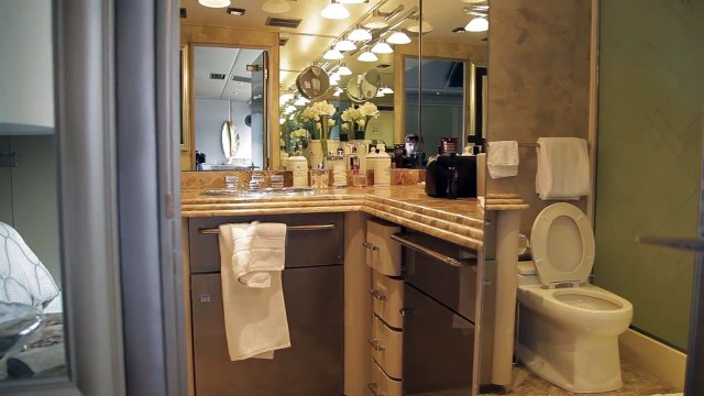 Vancouver Luxury Yacht Charters