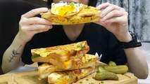 BEST Mac & Cheese Grilled Cheese | 烤芝士通粉三文治 : ASMR / Mukbang ( Cooking & Eating Sounds )