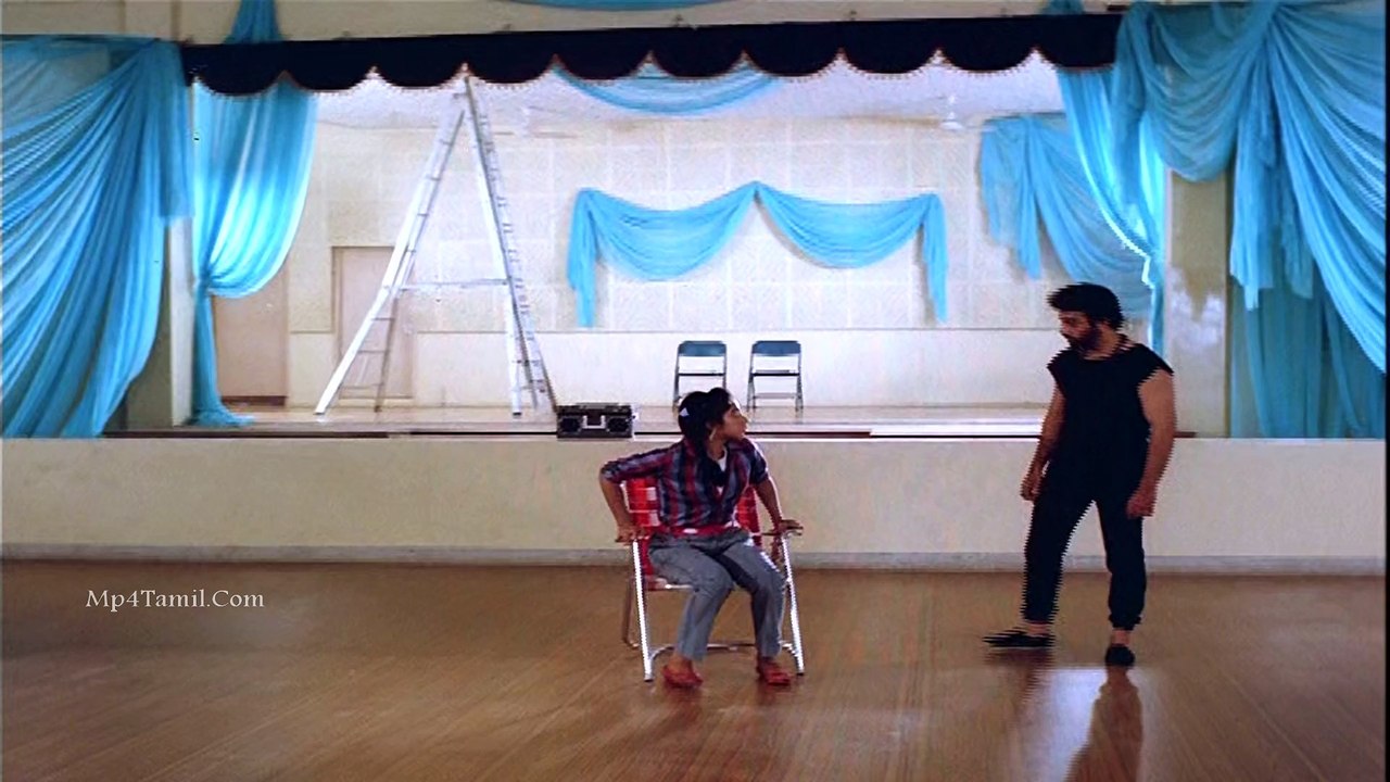 Punnagai Mannan BGM Theme Music - Punnagai Mannan (1986) HD