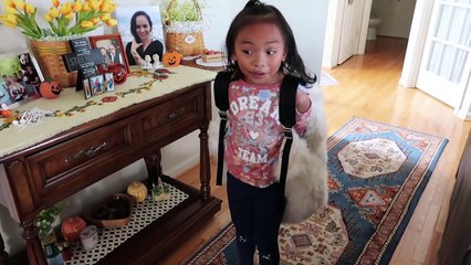 BABYSITTING OUR LITTLE SISTER FOR THE FIRST TIME!