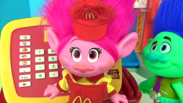 COMPILATION Mcdonalds Drive Thru Cashier Register, Queen Elsa, Princess Moana, Trolls Poppy / TUYC