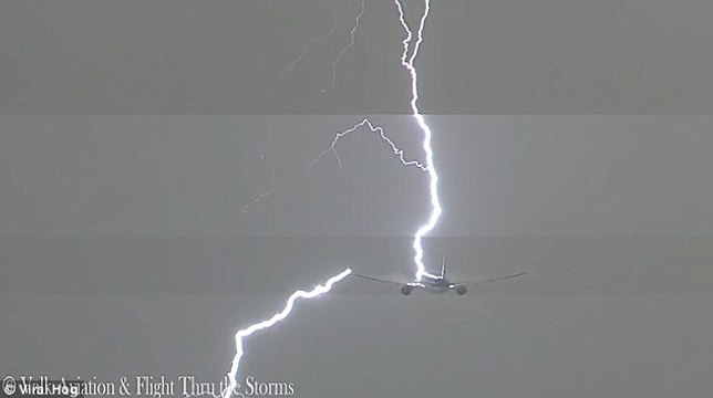 Plane is struck by huge lightning bolt departing Amsterdam