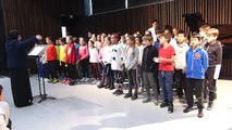VALENTINE ET SA CHORALE D'ENFANTS