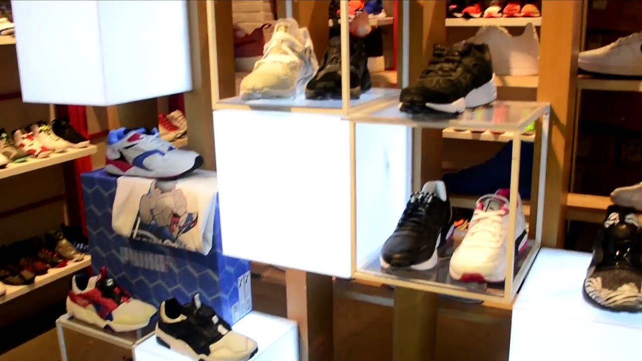 Sneaker Boutique / Store in Guangzhou China. Break through.