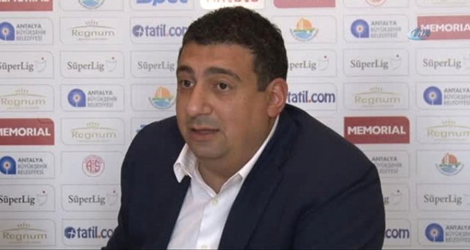 Antalyaspor Başkanı Ali Şafak Öztürk Gözyaşlarını Tutamadı