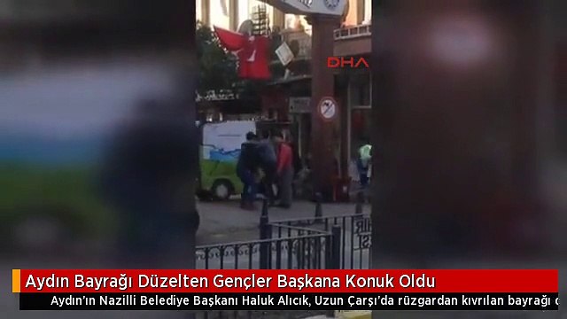 Aydın Bayrağı Düzelten Gençler Başkana Konuk Oldu
