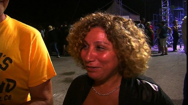 Hélène Ségara à Fos sur Mer - réactions du public