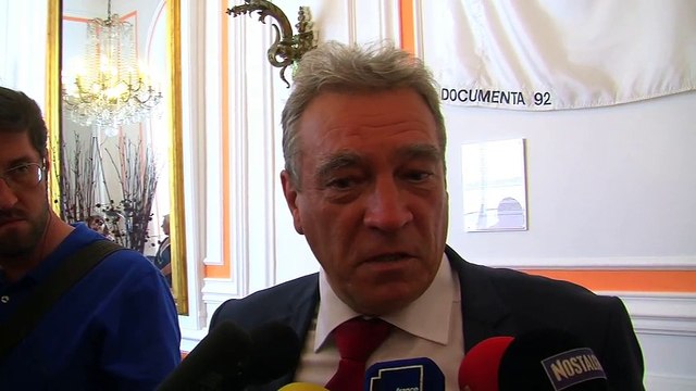 L'interview d'Yves Rousset, préfet délégué à l'égalité des chances.