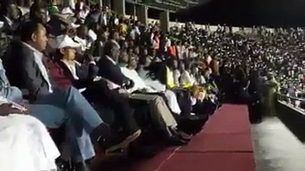 Le jubilé de la première Dame hier au stade lors du 2ème but des lions