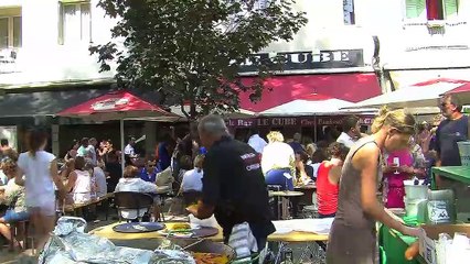 Georges -restaurateur- a préparé sa  paëlla géante