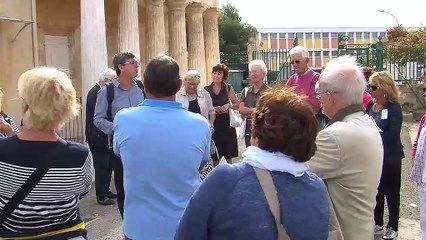La visite et les interviews de la nièce de Paul Di Lorto et de Cathy, charmée par le cimetière