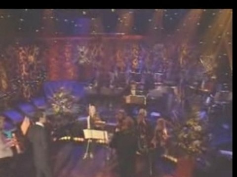 Robbie Williams - Beyond the Sea (Live @ Parkinson Show)
