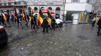 La patinoire sur la Grand'Place de Huy (le jour de la fête du Roi)