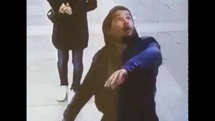 Retourné acrobatique avec un ballon de baudruche (Fail)