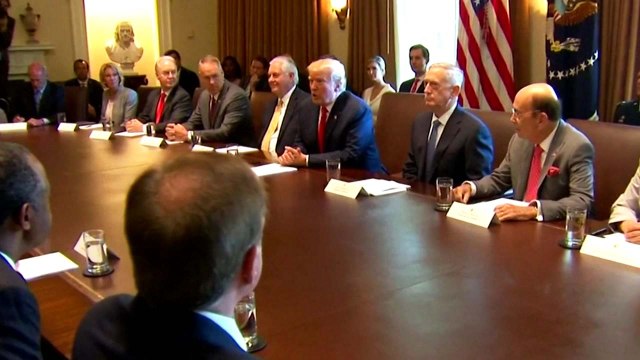 美의회, '아태 핵전력 강화' 국방수권법 통과...대통령 '핵 권한 제한' 검토 / YTN