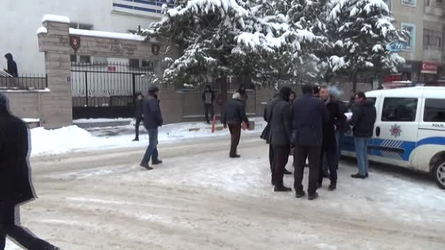 Karaman'da Vatandaşlar, Afrin Operasyonuna Katılmak İçin Askerlik Şubesine Dilekçe Verdi