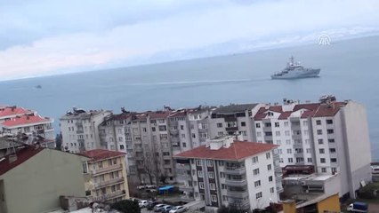 Savaş Gemileri Sinop İskelesi'ne Demirledi