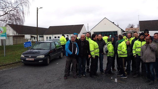 Grève Aux Ateliers de Tertre Vidéo Éric Ghislain