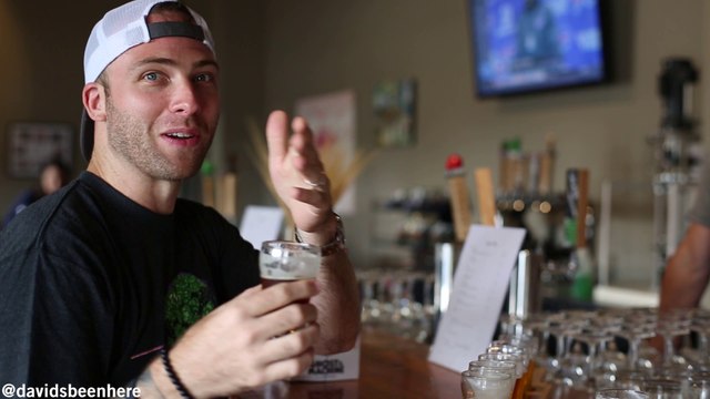 LAFAYETTE BREWERY TOUR + BOUDIN AND CRAWFISH | Lafayette, Louisiana