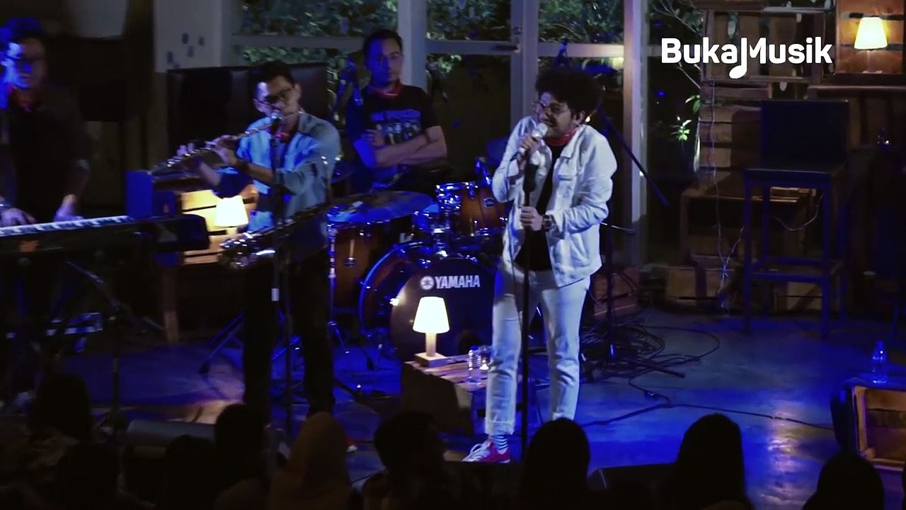 BukaMusik  Kunto Aji - Terlalu Lama Sendiri
