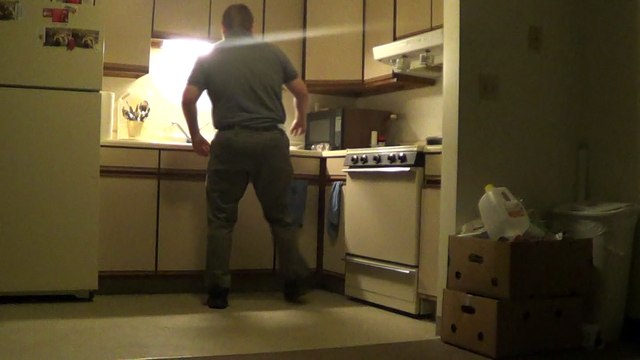 Sam Sitar Bottle Tossing #3 20180123_212234