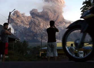 Mayon Yanardağı Civarından 60 Bin Kişi Tahliye Edildi
