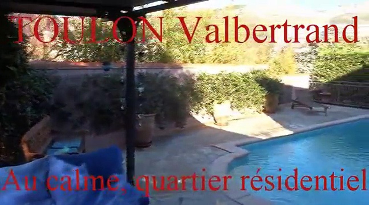 Vente villa Toulon ouest T6 de 130 m2 divisee en 2 appartements