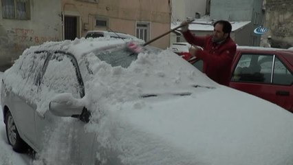 Doğu Anadolu'da Kar Yağışı Etkili Oluyor